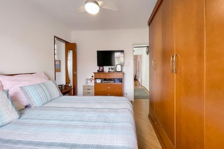 Casa à venda com 175m², 4 quartos e 2 vagasSuíte