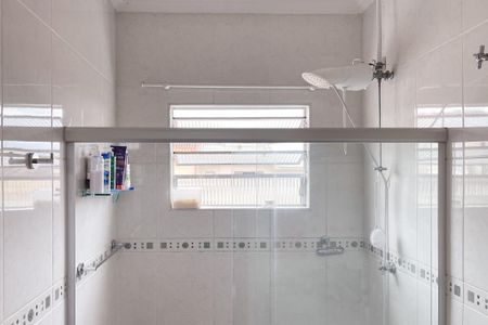 Casa à venda com 175m², 4 quartos e 2 vagasBanheiro - Suíte