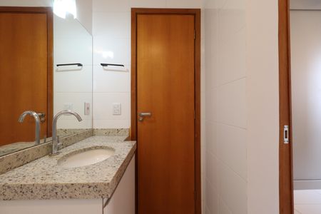 Apartamento para alugar com 140m², 2 quartos e 2 vagasBanheiro da Suíte 1