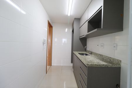 Apartamento para alugar com 140m², 2 quartos e 2 vagasCozinha