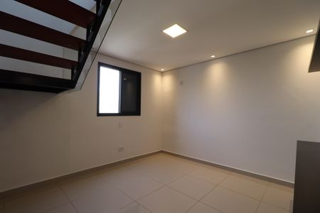 Apartamento para alugar com 140m², 2 quartos e 2 vagasSala