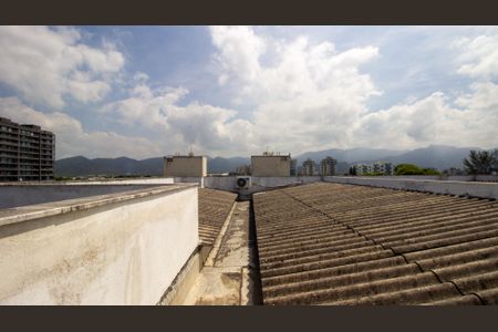 Apartamento à venda com 199m², 3 quartos e 3 vagas Apartamento à venda com 199m², 3 quartos e 3 vagasTerraço