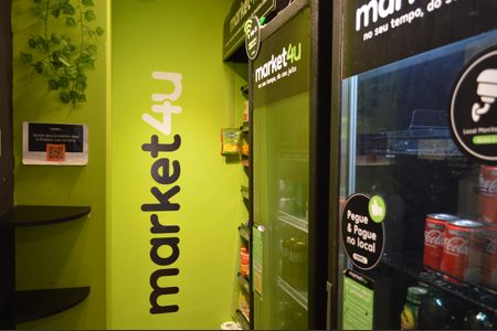 Apartamento à venda com 29m², 1 quarto e sem vagaMini Mercado