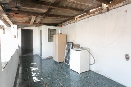 Casa à venda com 54m², 3 quartos e 2 vagas Casa à venda com 54m², 3 quartos e 2 vagasChurrasqueira