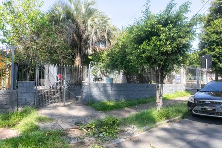 Casa à venda com 54m², 3 quartos e 2 vagas Casa à venda com 54m², 3 quartos e 2 vagasFachada da casa