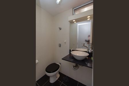 Apartamento à venda com 92m², 2 quartos e 1 vagaLavabo