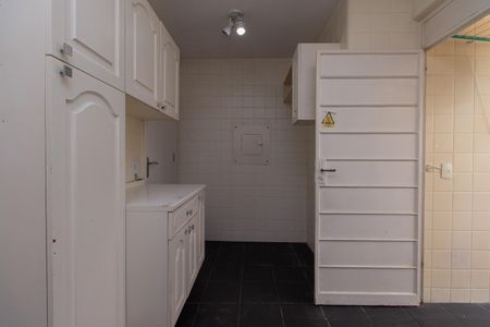 Apartamento à venda com 92m², 2 quartos e 1 vagaCozinha