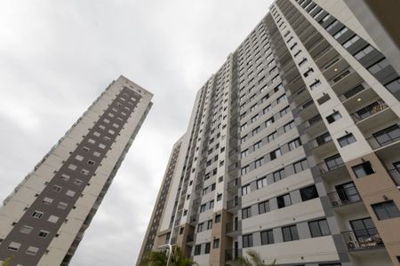 Apartamento para alugar com 92m², 3 quartos e 2 vagas Apartamento para alugar com 92m², 3 quartos e 2 vagasFachada