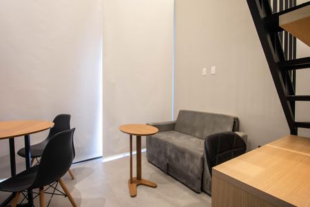 Apartamento para alugar com 27m², 1 quarto e sem vaga Apartamento para alugar com 27m², 1 quarto e sem vagaStudio
