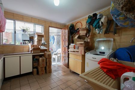 Casa à venda com 320m², 4 quartos e 2 vagasÁrea de serviço