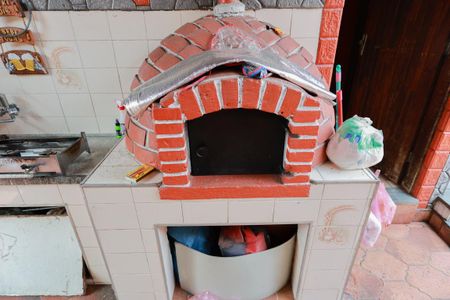 Casa à venda com 320m², 4 quartos e 2 vagasÁrea de lazer