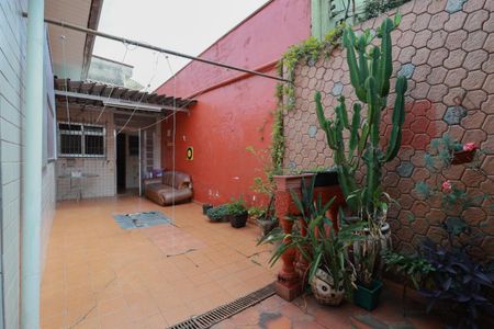 Casa à venda com 320m², 4 quartos e 2 vagasQuintal