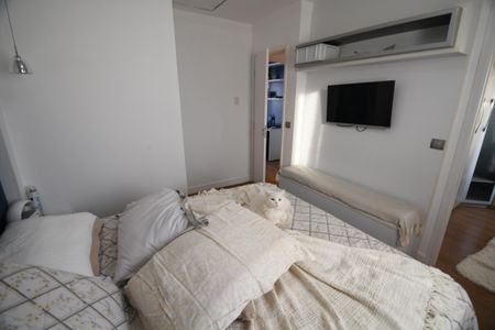 Casa de condomínio para alugar com 100m², 2 quartos e 2 vagasQuarto 2 Suíte