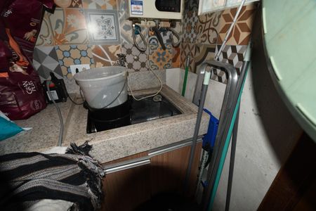 Casa de condomínio para alugar com 100m², 2 quartos e 2 vagasÁrea de ServiçoÁrea de Serviço