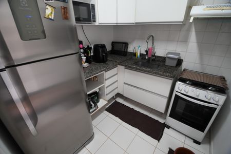 Casa de condomínio para alugar com 100m², 2 quartos e 2 vagasCozinha