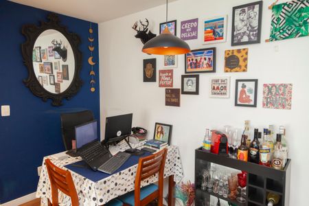 Apartamento à venda com 55m², 2 quartos e 1 vagaSala de Jantar