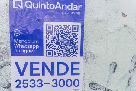 Casa à venda com 400m², 3 quartos e 4 vagasPlaquinha Instalada