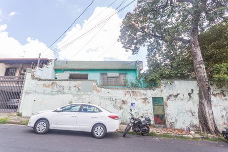 Casa à venda com 400m², 3 quartos e 4 vagasFachada