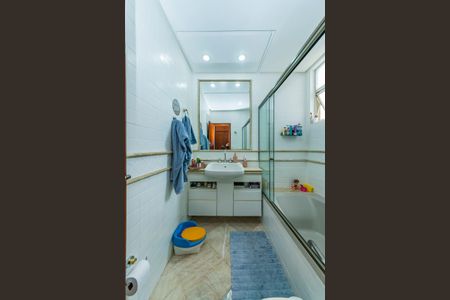 Apartamento para alugar com 230m², 4 quartos e 2 vagasBanheiro da Suíte 1