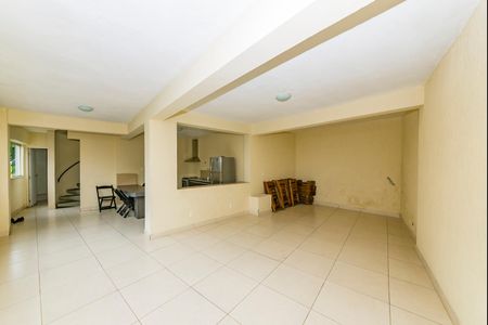 Apartamento para alugar com 230m², 4 quartos e 2 vagasÁrea comum - Salão de festas