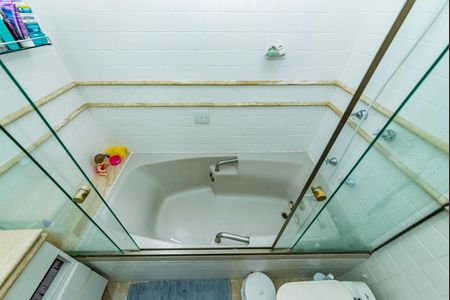 Apartamento para alugar com 230m², 4 quartos e 2 vagasBanheiro da Suíte 1