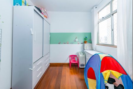 Apartamento para alugar com 230m², 4 quartos e 2 vagasQuarto 3