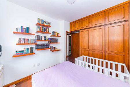 Apartamento para alugar com 230m², 4 quartos e 2 vagasQuarto 4