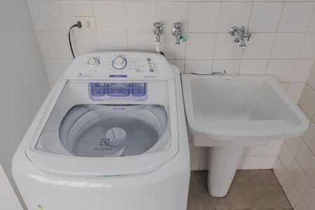 Apartamento para alugar com 95m², 2 quartos e 1 vagaÁrea de Serviço