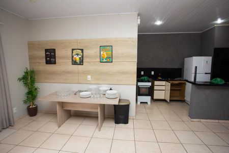 Apartamento para alugar com 44m², 2 quartos e 1 vagaÁrea comum - Salão de festas