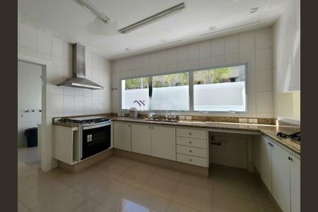 Casa à venda com 456m², 4 quartos e 6 vagas