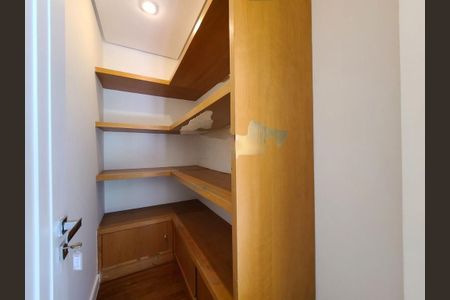 Casa à venda com 456m², 4 quartos e 6 vagas