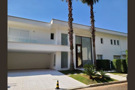 Casa à venda com 456m², 4 quartos e 6 vagas