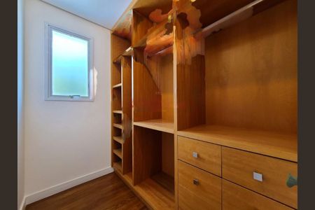 Casa à venda com 456m², 4 quartos e 6 vagas