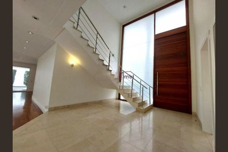 Casa à venda com 456m², 4 quartos e 6 vagas
