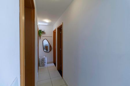 Apartamento à venda com 62m², 2 quartos e 1 vagaCorredor