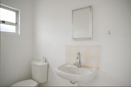 Casa à venda com 120m², 4 quartos e sem vagaBanheiro de serviço