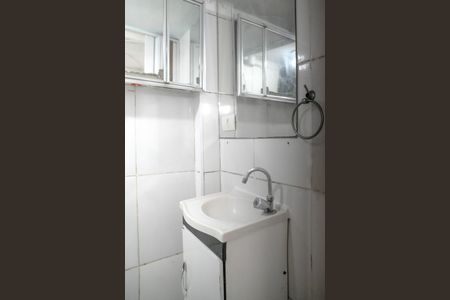 Casa à venda com 120m², 4 quartos e sem vagaBanheiro da Edícula