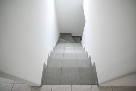 Casa à venda com 120m², 4 quartos e sem vagaEscada