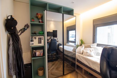 Apartamento à venda com 131m², 3 quartos e 2 vagasSuíte 2