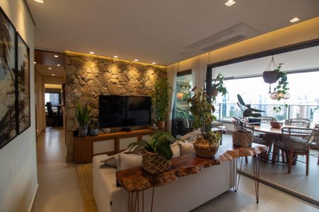 Apartamento à venda com 131m², 3 quartos e 2 vagasSala