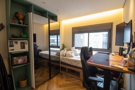 Apartamento à venda com 131m², 3 quartos e 2 vagasSuíte 2