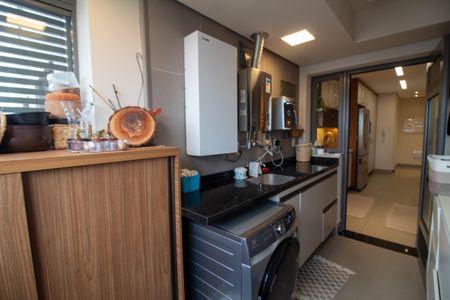 Apartamento à venda com 131m², 3 quartos e 2 vagasÁrea de Serviço