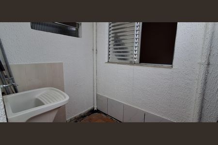 Casa à venda com 115m², 2 quartos e 1 vaga Casa à venda com 115m², 2 quartos e 1 vagaQuintal