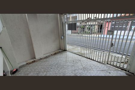 Casa à venda com 115m², 2 quartos e 1 vaga Casa à venda com 115m², 2 quartos e 1 vagaGaragem