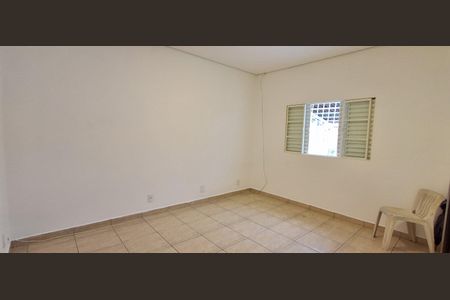 Casa à venda com 115m², 2 quartos e 1 vaga Casa à venda com 115m², 2 quartos e 1 vagaQuarto