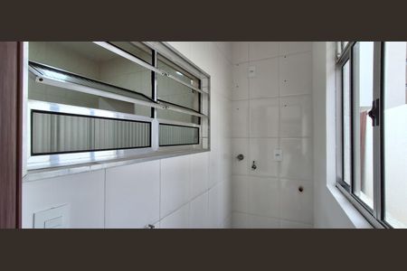 Casa à venda com 115m², 2 quartos e 1 vaga Casa à venda com 115m², 2 quartos e 1 vagaÁrea de Serviço