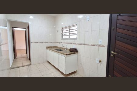 Casa à venda com 115m², 2 quartos e 1 vaga Casa à venda com 115m², 2 quartos e 1 vagaCozinha