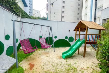 Studio para alugar com 24m², 1 quarto e sem vaga Studio para alugar com 24m², 1 quarto e sem vagaÁrea comum - Playground