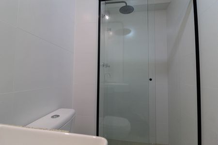 Apartamento para alugar com 38m², 2 quartos e sem vaga Apartamento para alugar com 38m², 2 quartos e sem vagaBanheiro da Suíte