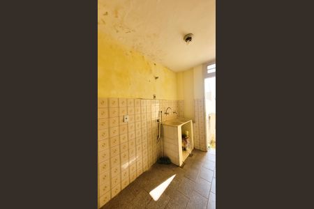 Casa à venda com 200m², 5 quartos e 2 vagasLavanderia